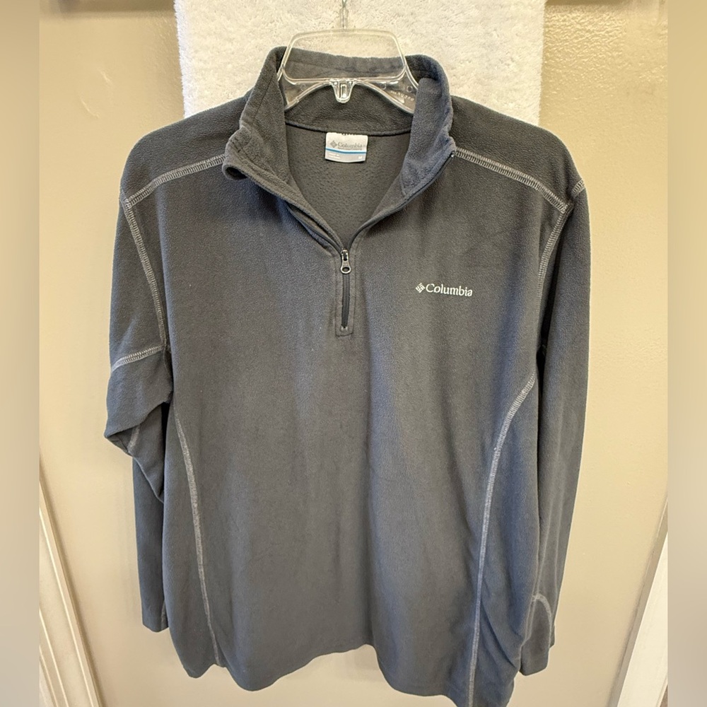 Columbia Men's Charcoal Quarter-Zip Fleece
